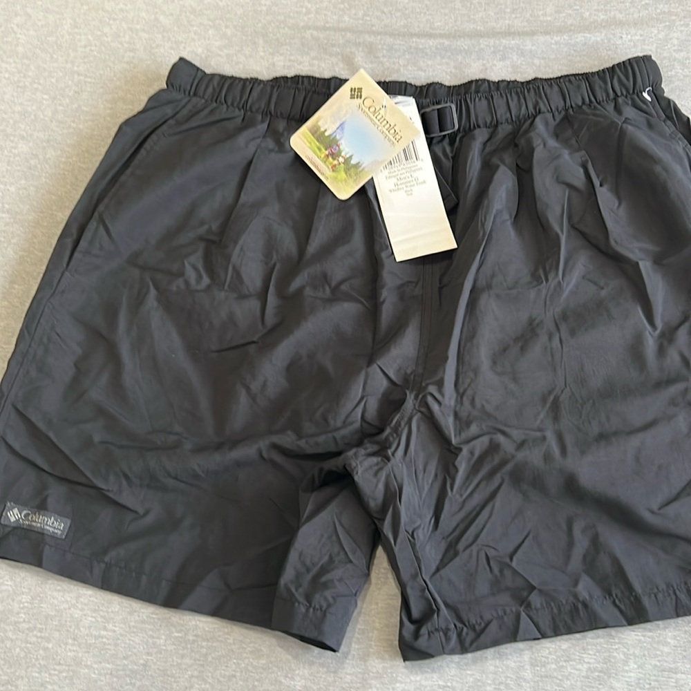 COLUMBIA sportswear company shorts 🩳